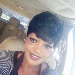 Meet your Posher, Vershanda